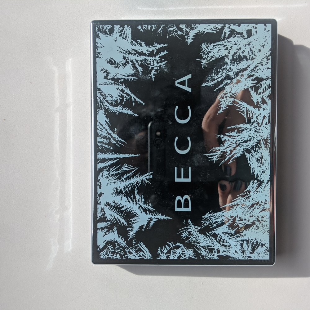Becca Face Palette - Picture 6 of 6